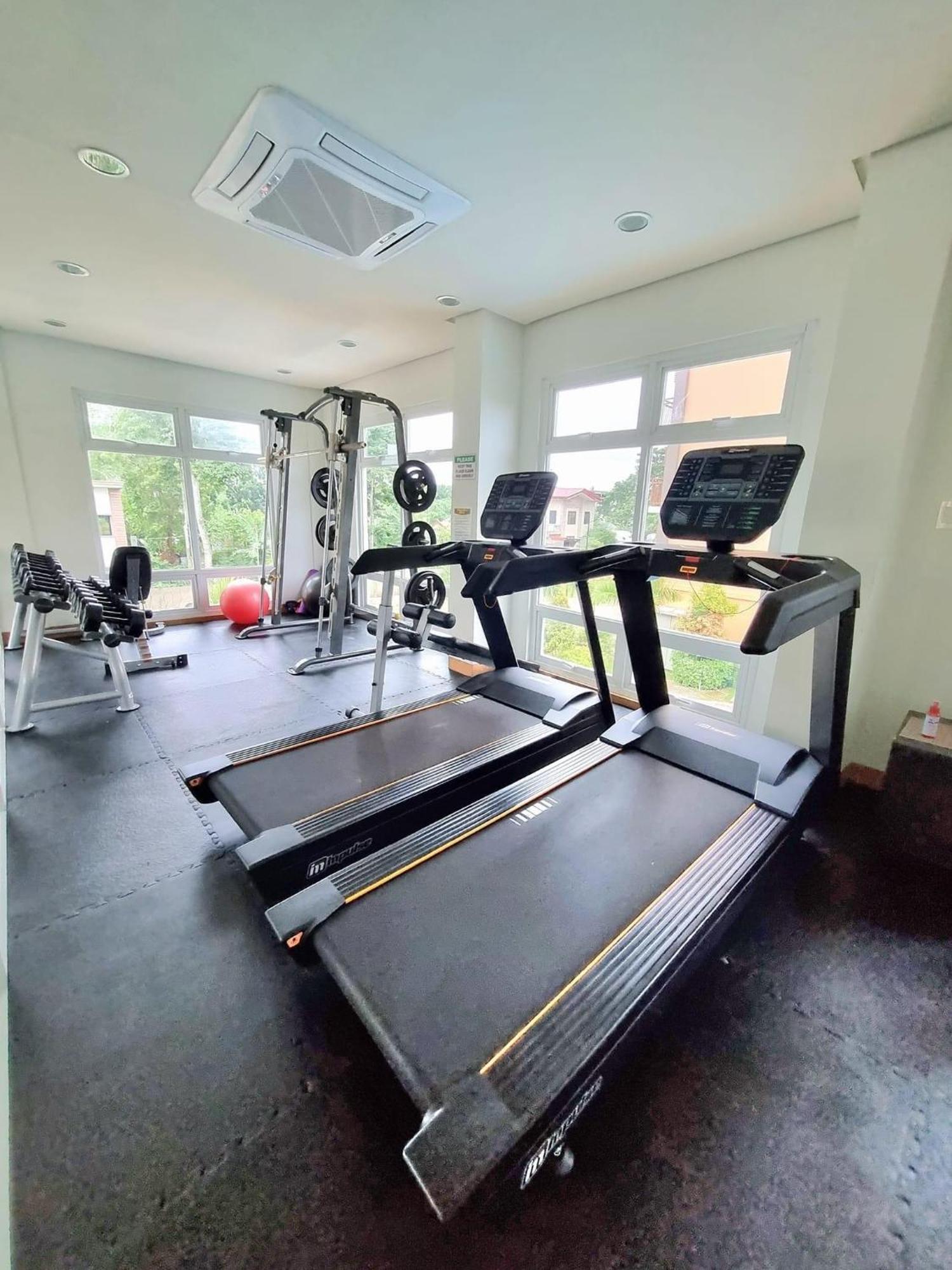 Condo In Camella Manors In Puerto Princesa Exteriör bild